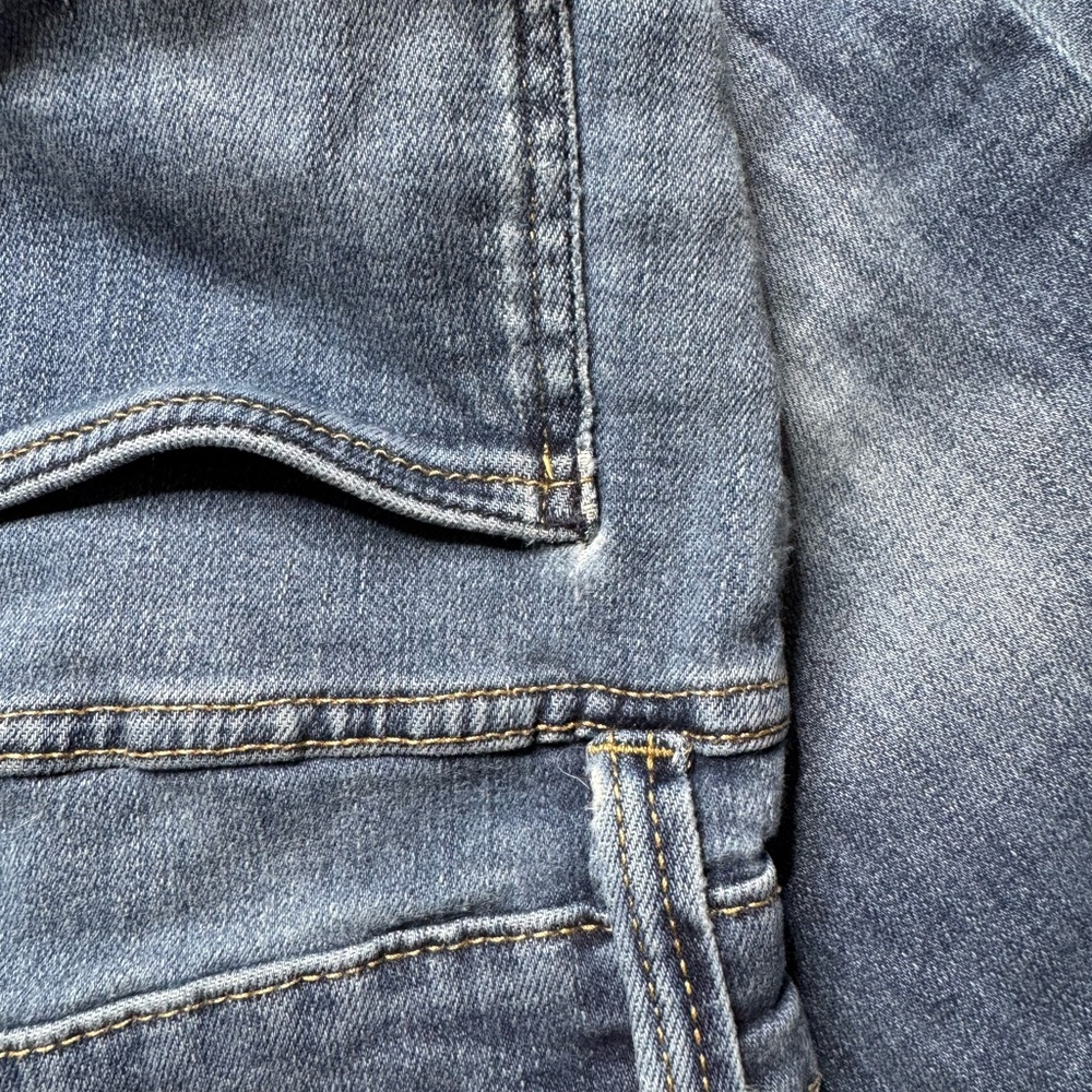 2 for $20// Men's Slim Straight Blue Jeans - Picture 9 of 9
